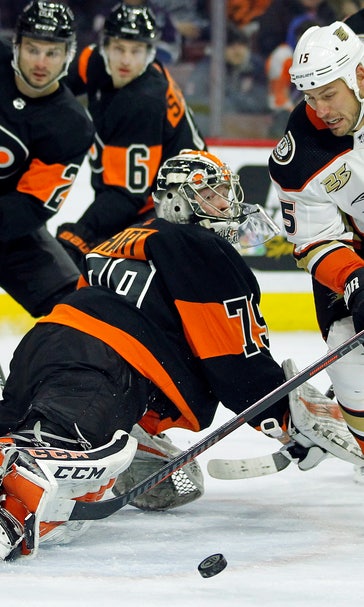 Flyers beats Ducks 6-2 for 9th victory in 10 games